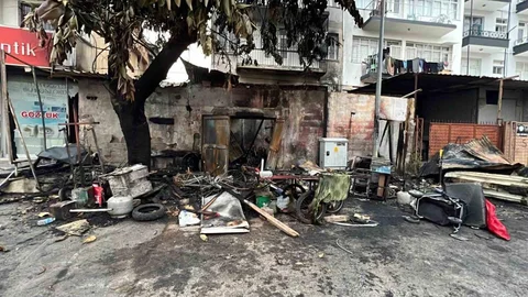 Mersin'de Kundaklama Olayı: 58 Yaşındaki Adam Yaralandı