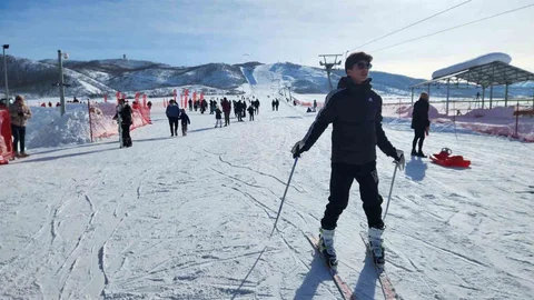 Tunceli'de Kayak Sezonu Başladı