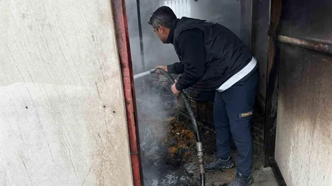 Osmaniye'de Müstakil Evde Yangın Çıktı