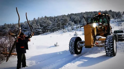 Erzincan'da 56 Köy Yolu Kapandı