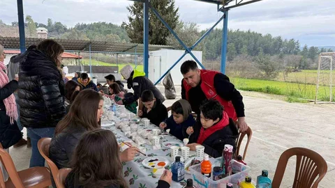 GSB Gençlik Kış Kulübü Muğla'da Çocuklarla Buluştu