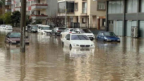 Aydın'da Sağanak Yağış Sonrası Taşkınlar