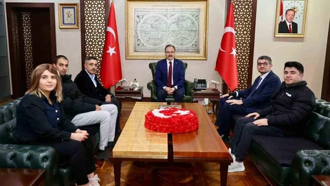 Siirt'te Sigarayı Bırak Kazan Ödülleri Verildi