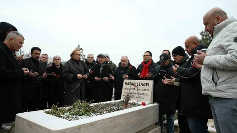 İlhan Cavcav İçin Anma Töreni Düzenlendi
