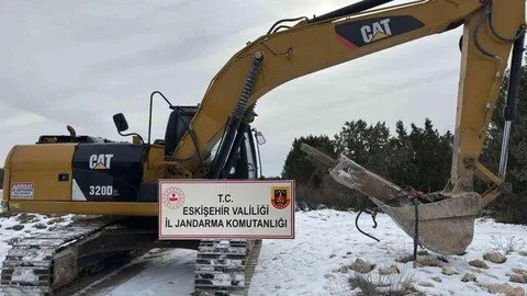 Kaçak Kazı Yapan 8 Şüpheli Yakalandı