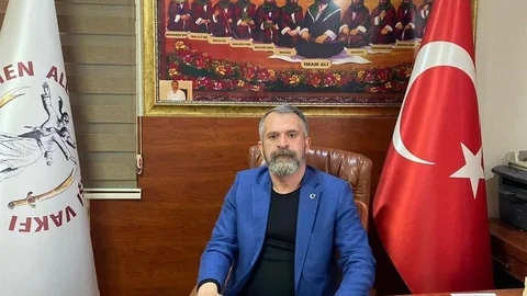 Türkmen Alevi Bektaşi Vakfı'ndan Bayrağa Tepki