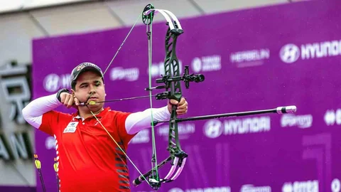 Muğla'da Yılın Okçusu İçin Destek Süreliyor