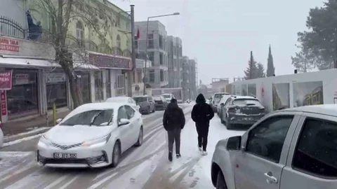 Besni'de Kar Yağışı Etkili Olmaya Başladı
