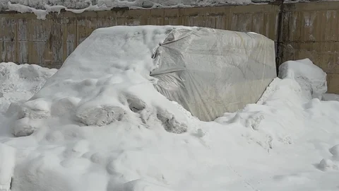 Yüksekova'da Dondurucu Soğuklar Yaşanıyor