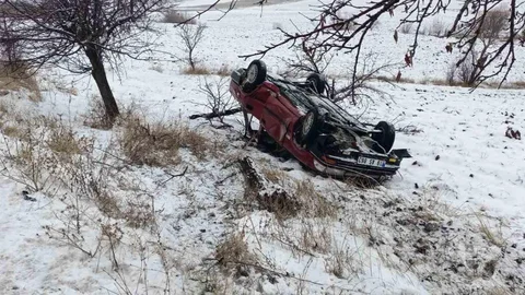 Çorum’da Otomobil Takla Attı, 4 Yaralı