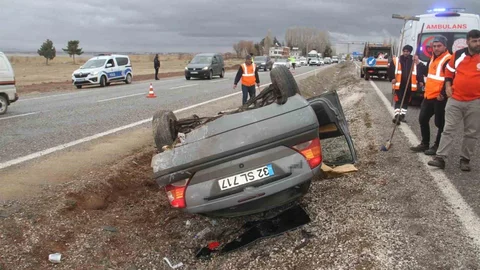 Konya'da Otomobil Devrildi, 6 Yaralı