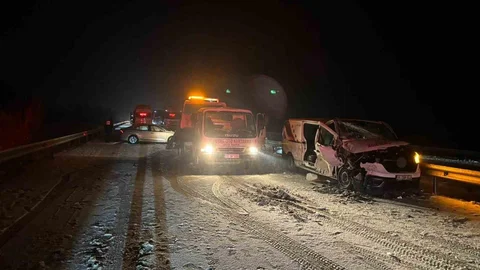 Kırıkkale'de Zincirleme Trafik Kazası