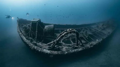 Çanakkale'deki Savaş Gemisi Batıkları Korunacak