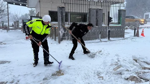 Osmaniye'de Karla Mücadele Çalışması