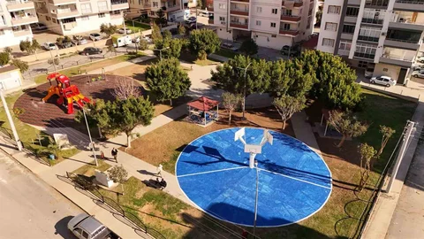 Tarsus'ta Park Yenileme Çalışmaları Başladı