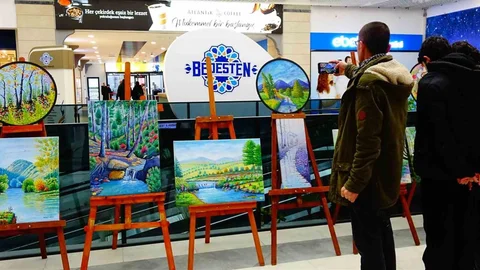 Duyguların Tuvale Yansıdığı Sergi Sona Erdi