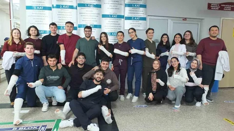 Balıkesir'de Staj Hatırası Alçı Uygulaması