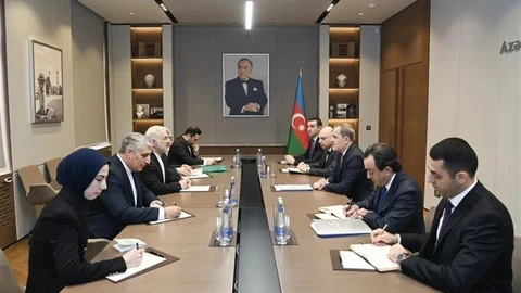 Azerbaycan ile İran Arasında Görüşme Yapıldı