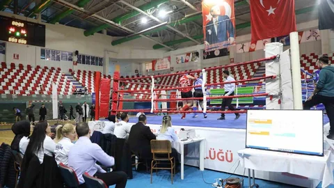 Ağrı'da Muay Thai Şampiyonası Başladı