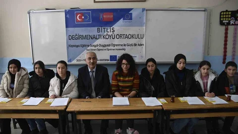 Bitlis'teki Öğrenciler Avrupa'ya Açılıyor