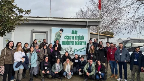 Bayındır Çiçekçiliği Avrupa'dan İlgi Görüyor