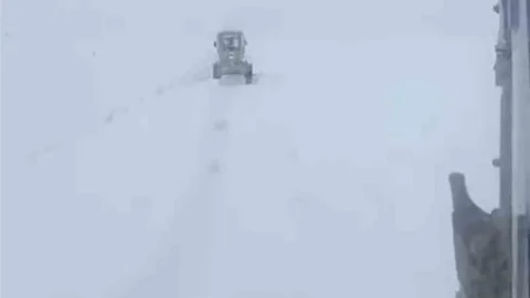 Çermik'te Kırsal Yollar Ulaşım İçin Açılıyor