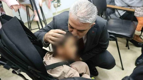 Makas Ailesi Sevgi Evlerinde Çocuklarla Buluştu