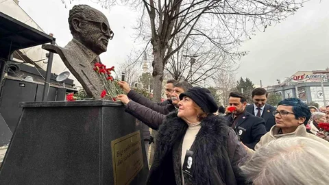 Uğur Mumcu 33. Yılında Kocaeli'de Anıldı