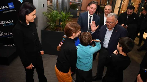 Kayseri'de Erciyes Kayak Merkezi'ne Övgüler Yağdı