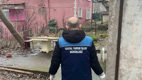 Beykoz'da 204 Kasa Balık Dağıtıldı