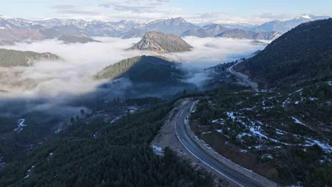 Adana Feke'de Büyüleyici Sis Manzarası