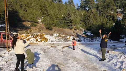 Mersin'de Kar Yağışı Keyfi