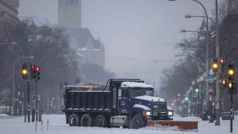 ABD'de Kar Fırtınası Elektriksiz Kaldırdı