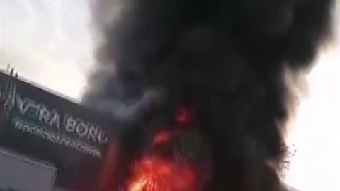 Adana'da Plastik Tesisinde Yangın Çıktı