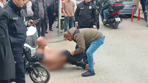 Samsun'da Çıplak Adam Gözaltına Alındı