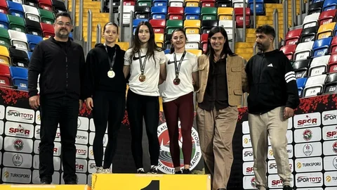 Aydınlı Sporcular İstanbul'da Başarı Sağladı