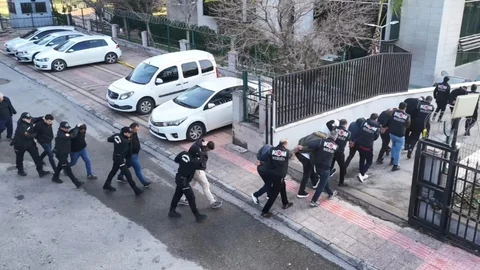 Mersin'de Suç Örgütü Operasyonu Yapıldı
