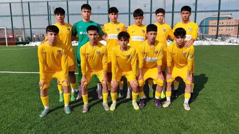 Kayseri'de U-15 Futbol Maçı Sonucu