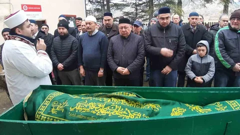 Ali Meşe Son Yolculuğuna Uğurlandı