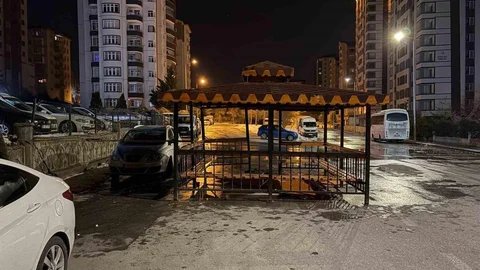 Kayseri'de Şiddetli Rüzgarın Etkisi