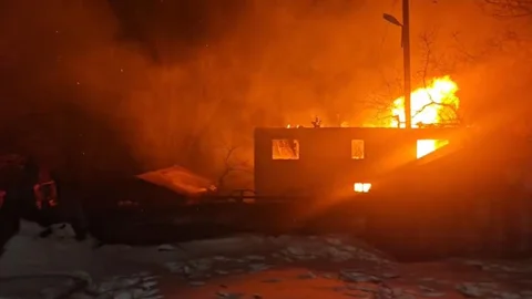 Muhtarın Evi Yangında Kullanılamaz Hale Geldi