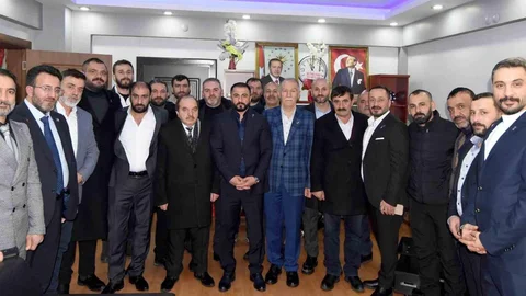 Erzurum'da Oda Başkanı Akdoğan'a Tebrik Ziyareti