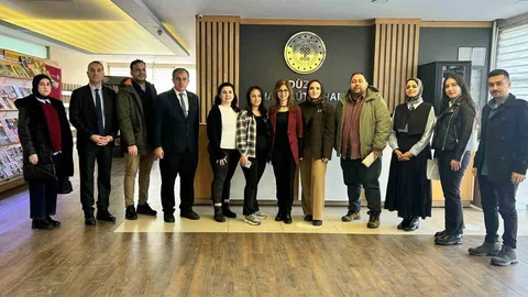 Düzce'de Kütüphane Sorunları Tartışıldı