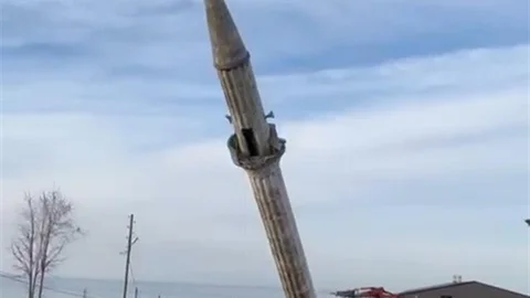 Eski Camii Minaresi Yıkıldı