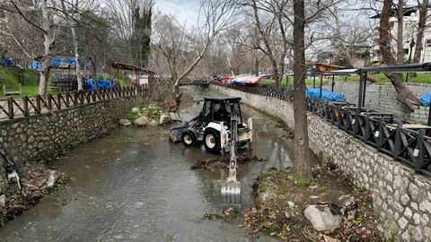 Bursa'da Dere Temizliği Yapıldı