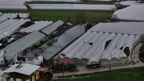 Seydikemer'de Hortum ve Dolu Zarara Yol Açtı