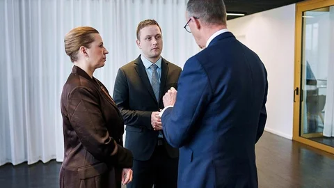 Almanya'da Üçlü Zirve Gerçekleşti