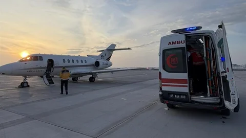 Van’da Uçak Ambulans İle Bebek Hasta Nakli