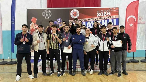 Muşlu Sporcular Muaythai Şampiyonasında Başarı Elde Etti