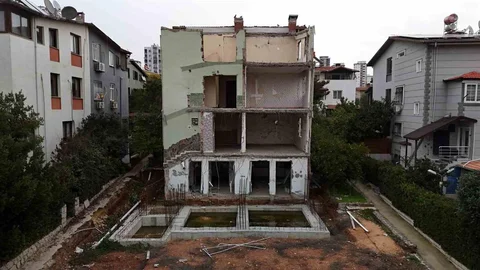 Adana'da Kaçak İnşaat İddiası